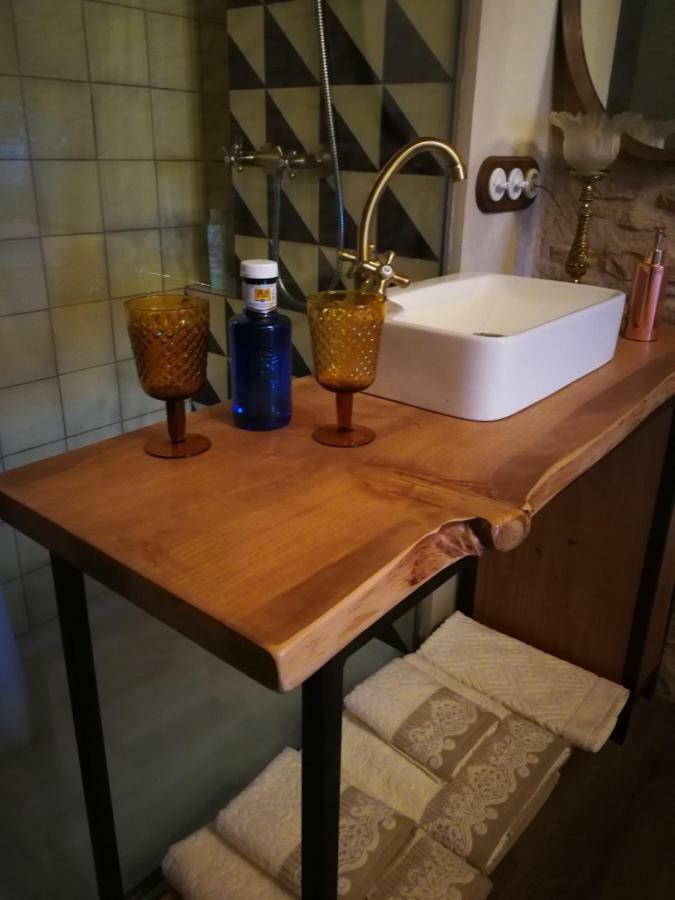 La Casa Dels Ocells (Adults Only) Bed and Breakfast Granollers de Florejacs Buitenkant foto